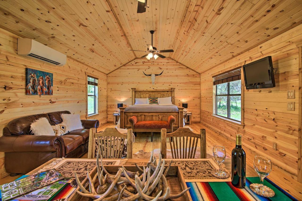 Rustic-Chic Country Cabin - 10 Mi To Main Street! Fredericksburg Eksteriør billede